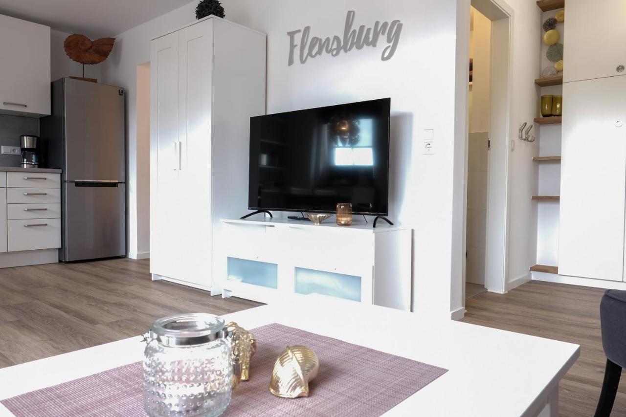 Fewo1846 Strandresidenz Wassersleben - Muschelnest - Stilvolles Studioapartment Mit Balkon Harrislee Eksteriør bilde